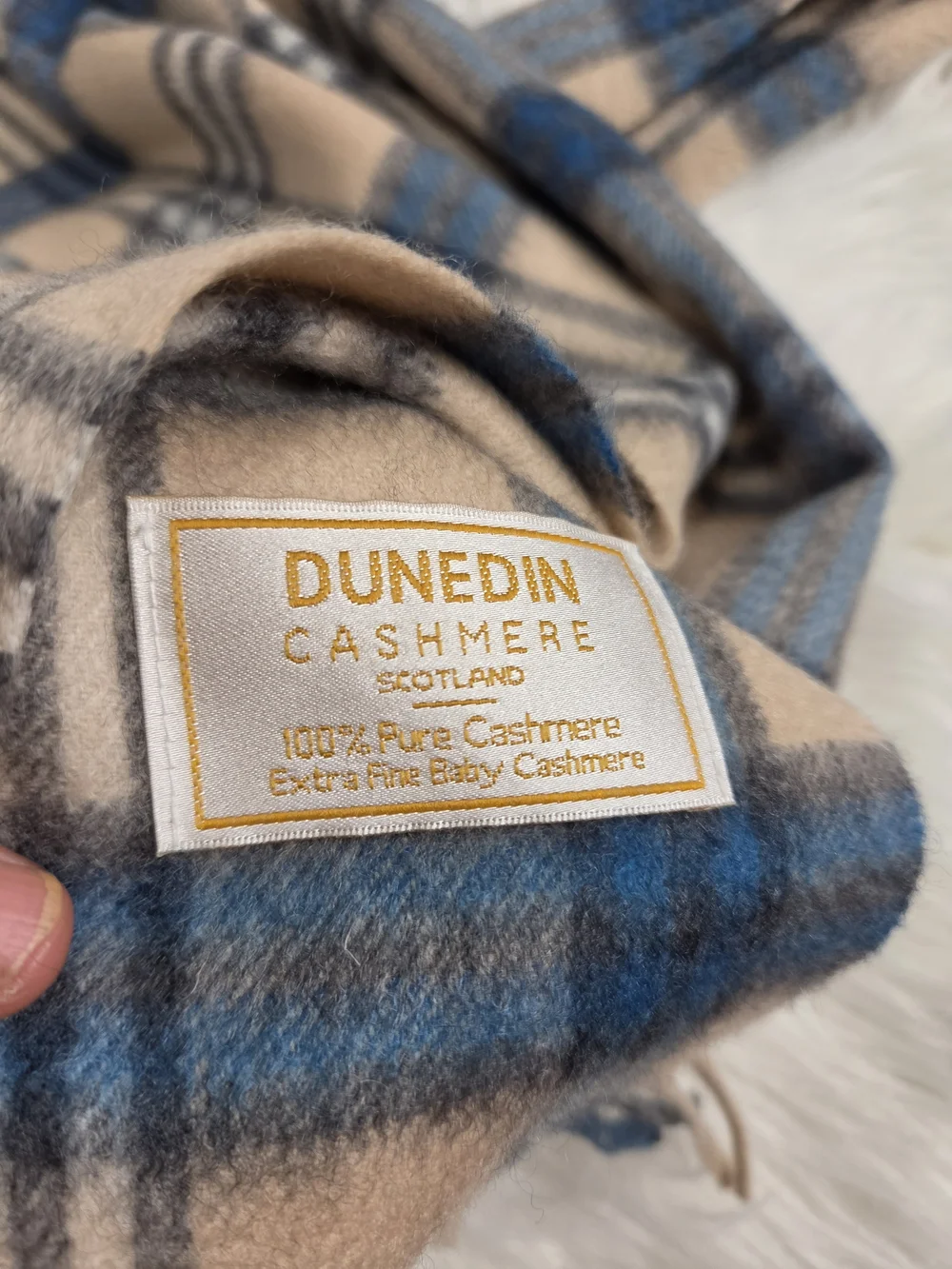 Dunedin good scarf